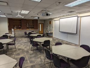 View of the classroom. 